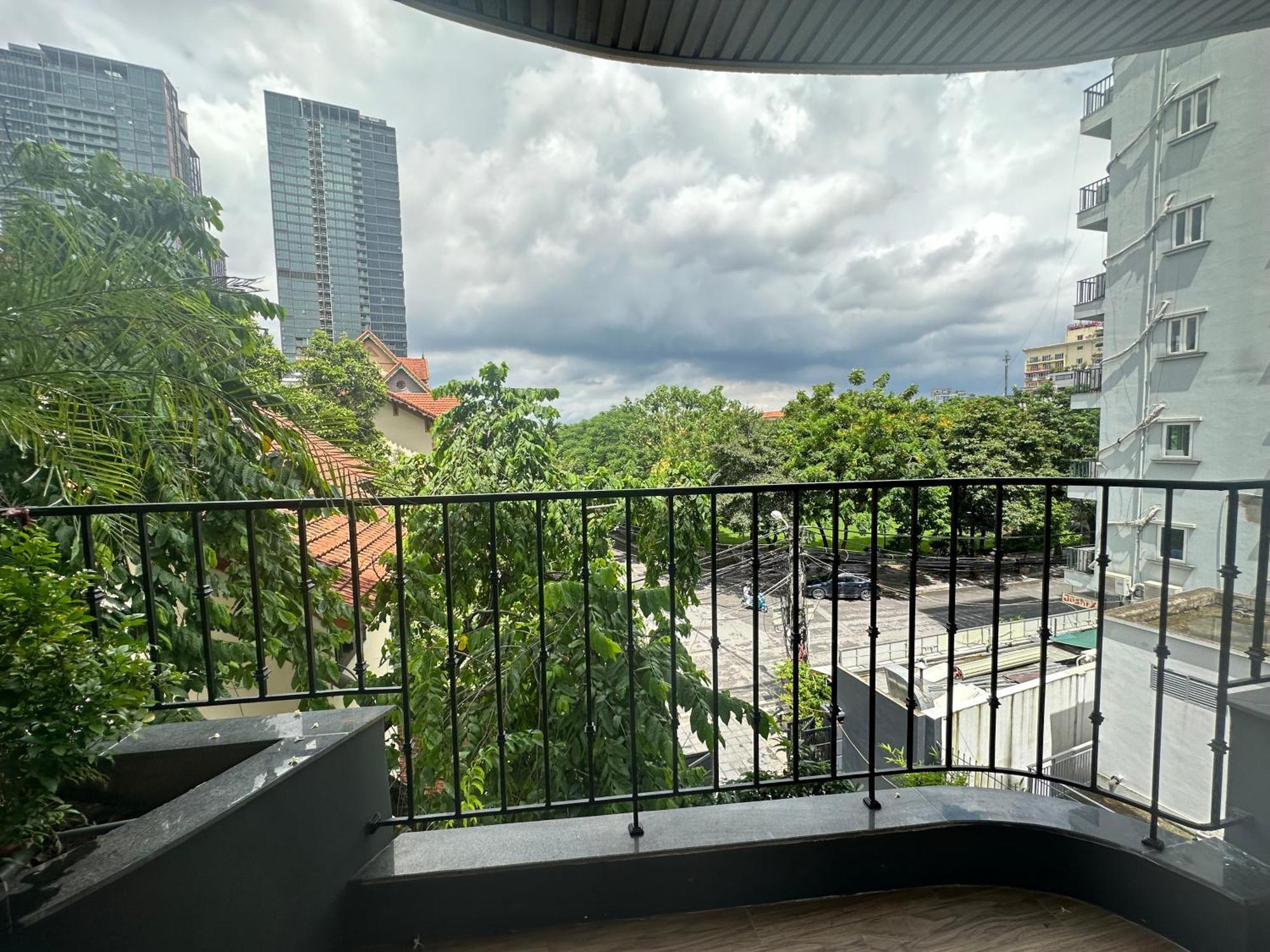 Luxe Paradise Suites Hotel To Ngoc Van Hanoi Luaran gambar