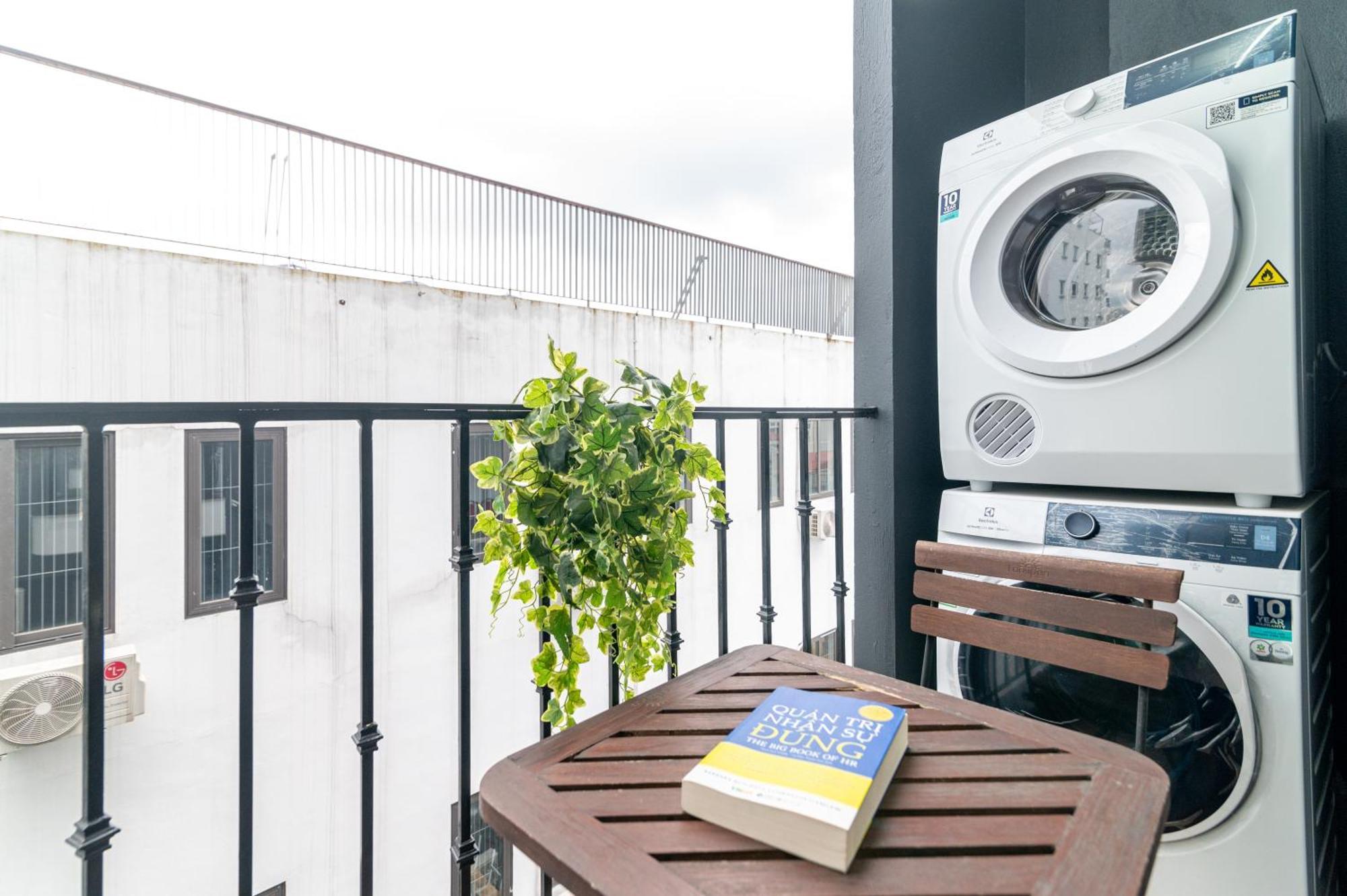 Luxe Paradise Suites Hotel To Ngoc Van Hanoi Luaran gambar