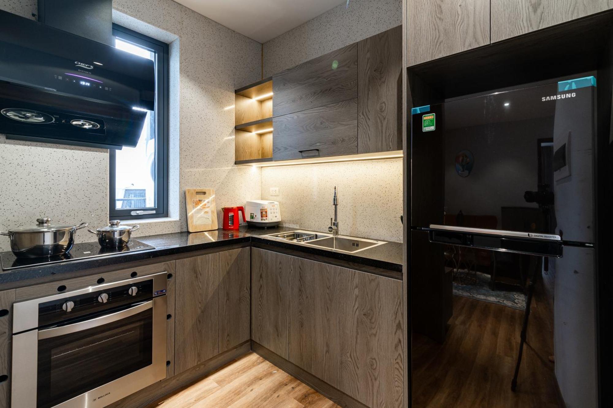 Luxe Paradise Suites Hotel To Ngoc Van Hanoi Luaran gambar