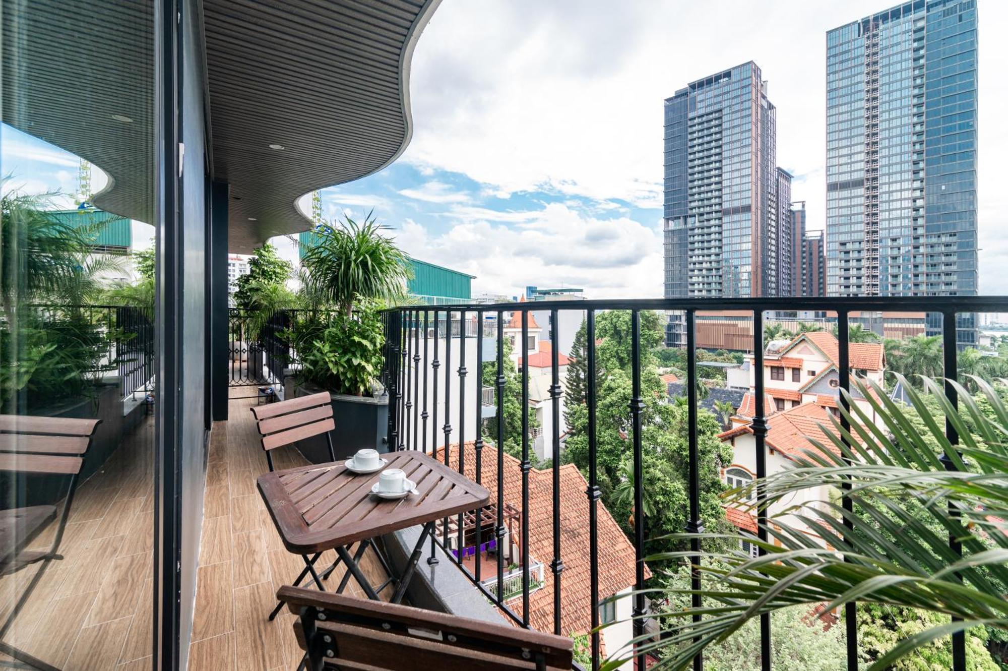 Luxe Paradise Suites Hotel To Ngoc Van Hanoi Luaran gambar
