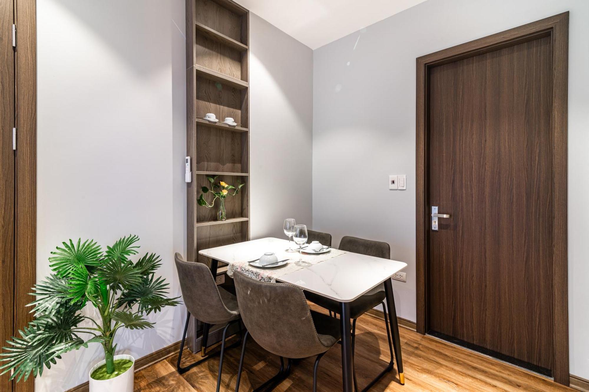 Luxe Paradise Suites Hotel To Ngoc Van Hanoi Luaran gambar